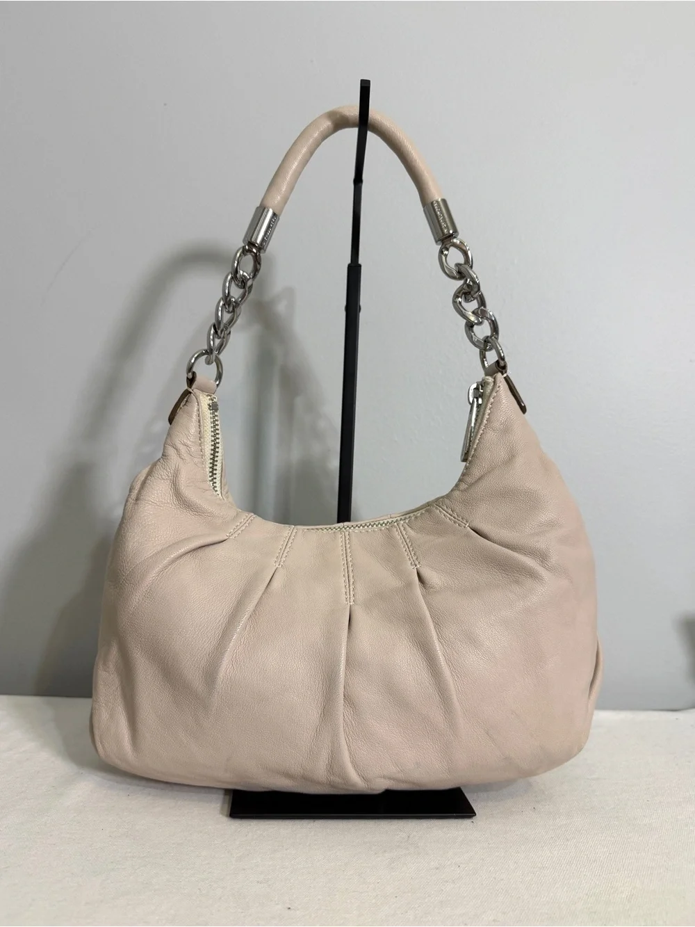 MICHAEL Michael Kors Cream Leather Hobo Crossbody Bag Pleated Convertible